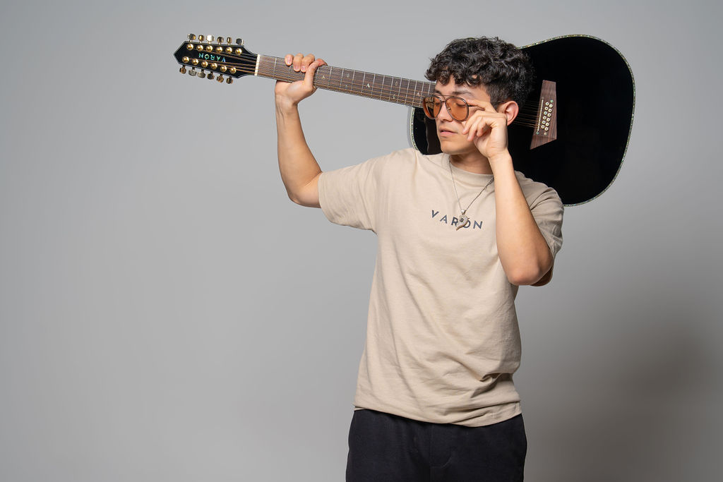 Antonin x Varón